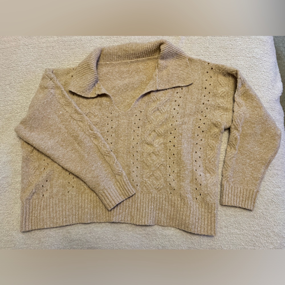 N neck sweater